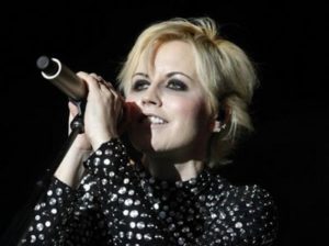 Dolores O'Riordan, _400x299