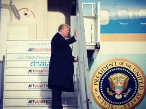 Donald Trump_400x300