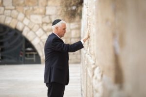 Mike Pence_400x267