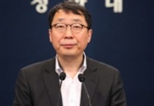 Yoon Young-chan_433x300