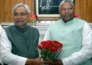 Uday Narain Choudhary JDU Leader Left Party Photo IANS_400x283