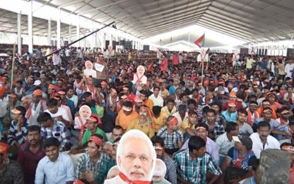 Narendra Modi Mask IANS April 3_600x376