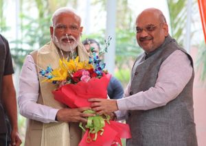 Modi Amit Shah_640x455