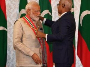 Modi in maldives @MEA_640x478