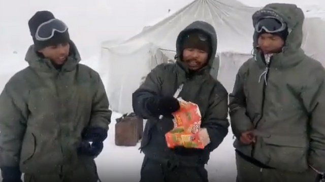 Soldiers at Siachen_640x359