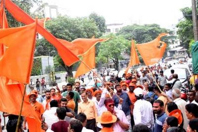 Shiv Sena_640x427