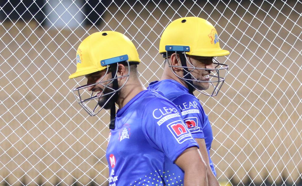 MS Dhoni and Suresh Raina Chennai Super Kings Twitter