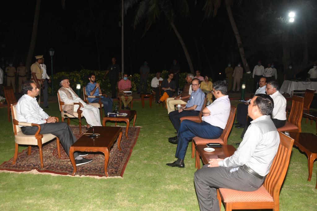 Uddhav Thackrey meeting Corona