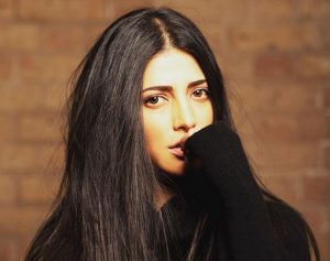 Shruti Haasan 13212_600x474