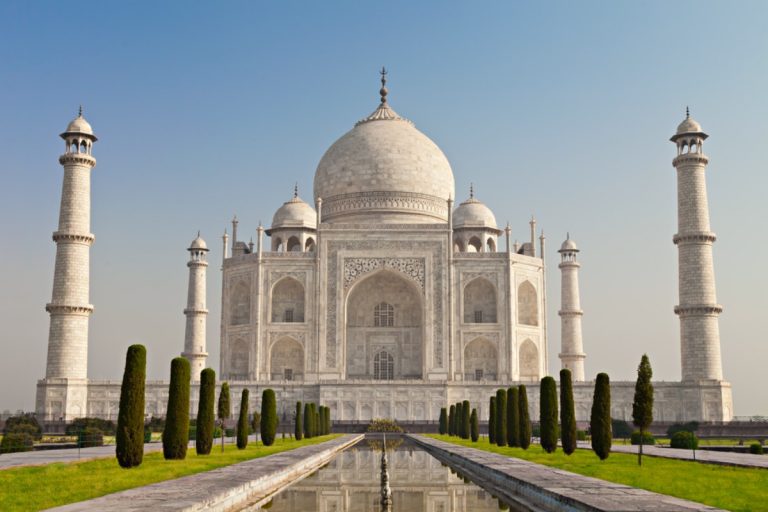 International students asked to solve Taj Mahal's yellowing - The ...