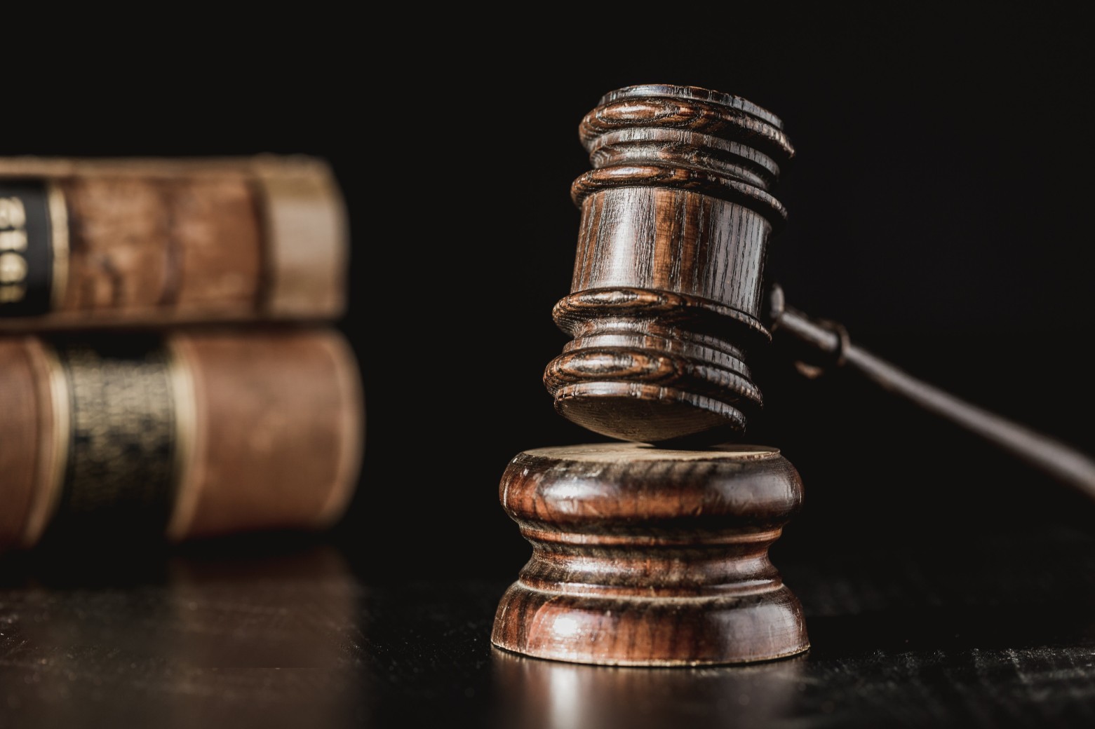 wooden-judge-gavel (1)