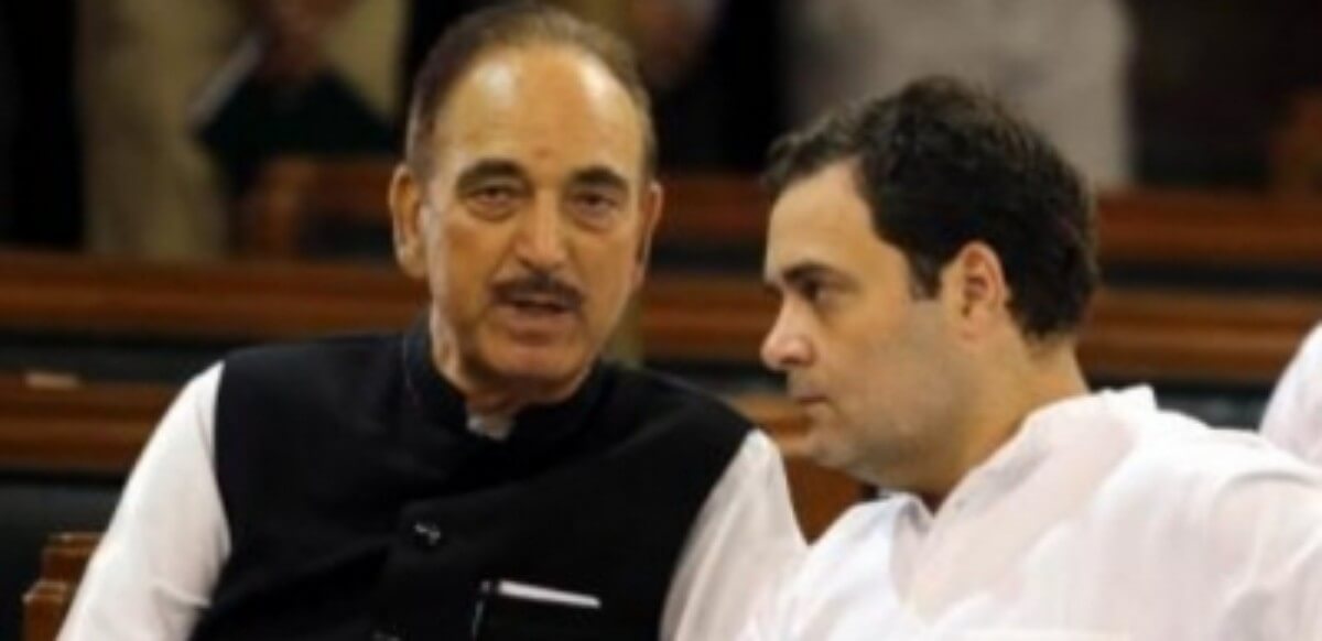 Ghulam Nabi Azad and Rahul Gandhi (1)