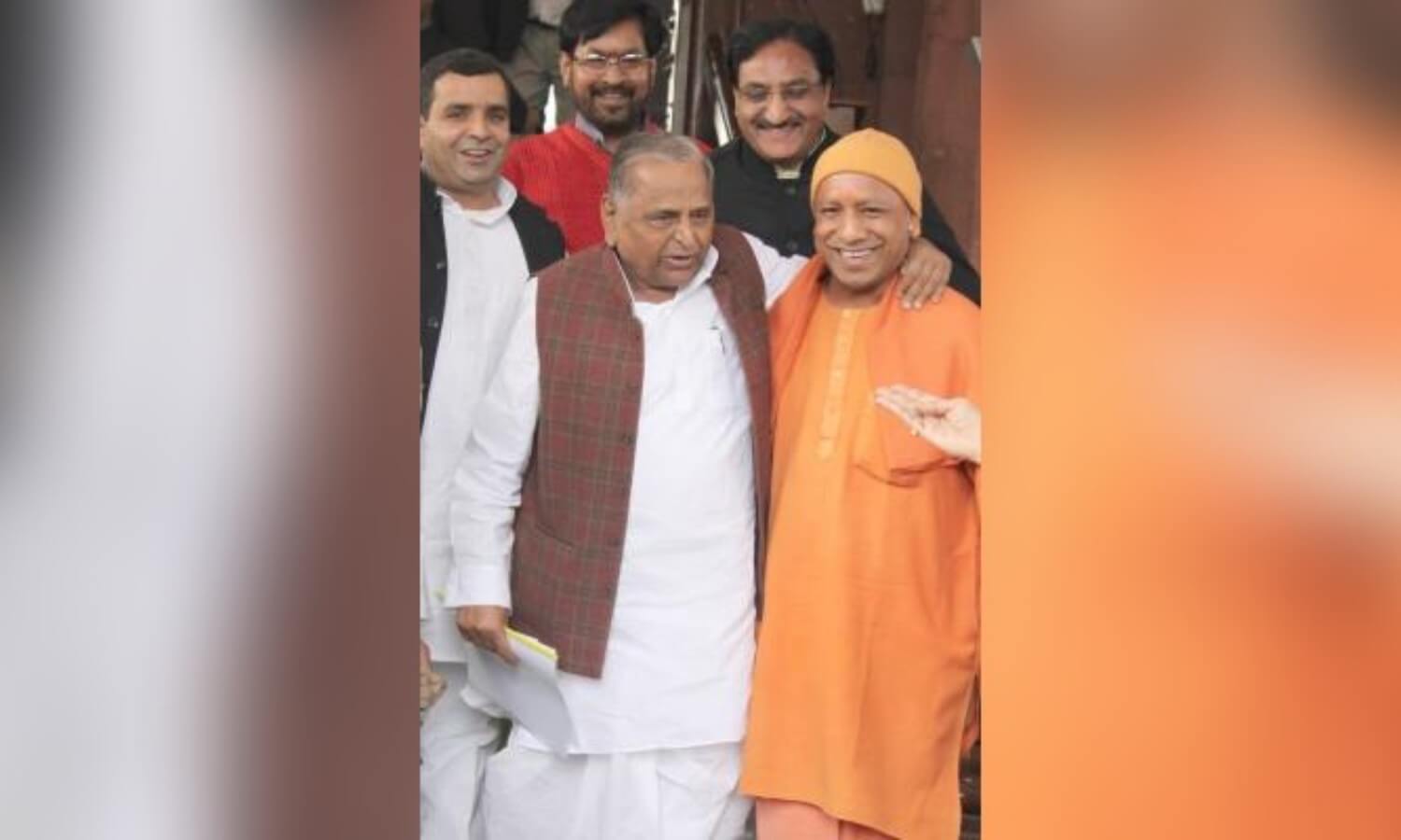 Mulayam Singh Yadav and Yogi (1) (1)