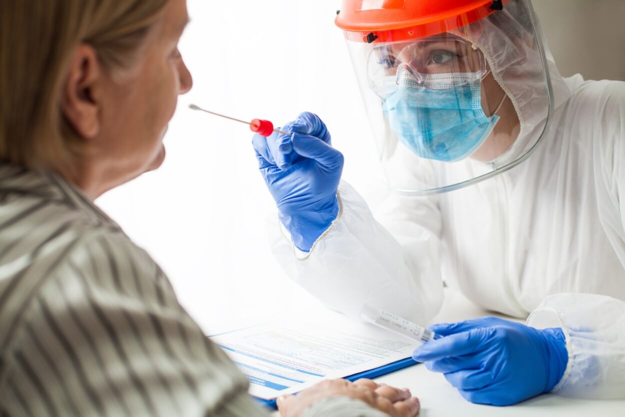 Corona Test Depositphotos_425867044_S (1) (1)