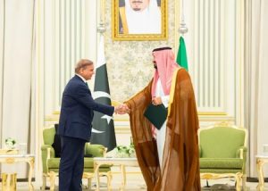 Pak PM Shahbaz Sharif and Saudi Crown Prince (1)