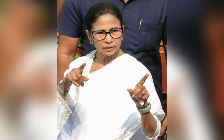 Mamata Banerjee 2233 (1)