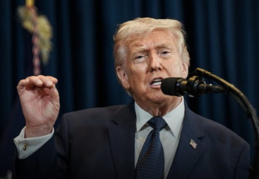 Donald Trump 22334422 (1) (1)