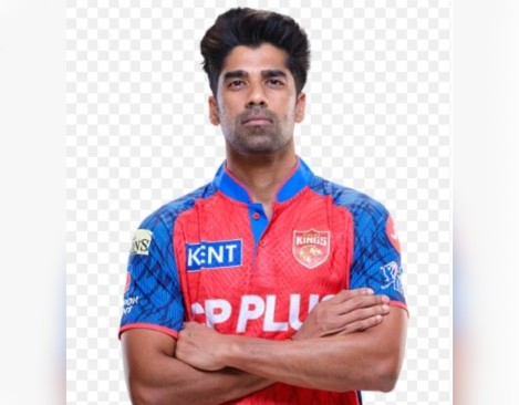 CRICKETER SHASHANK SINGH (1)